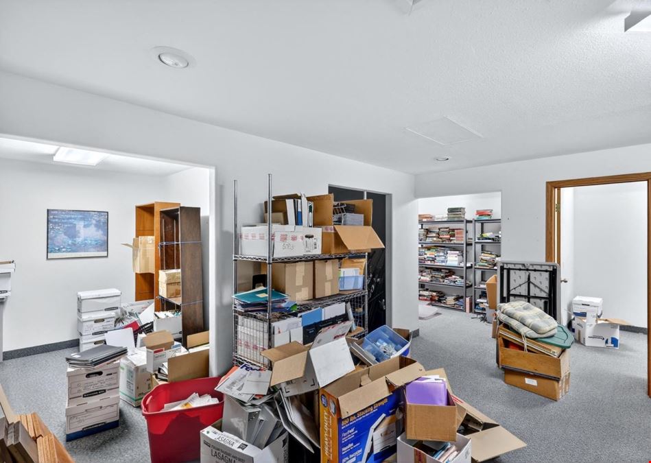 950 W. Ironwood Dr. #5