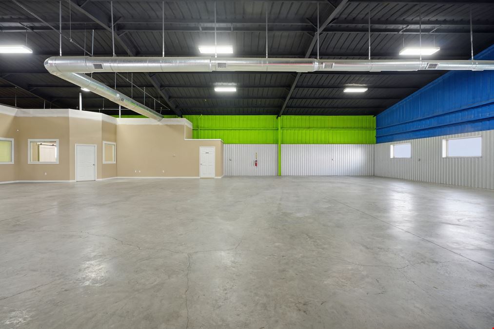 3118 E Slaton Rd