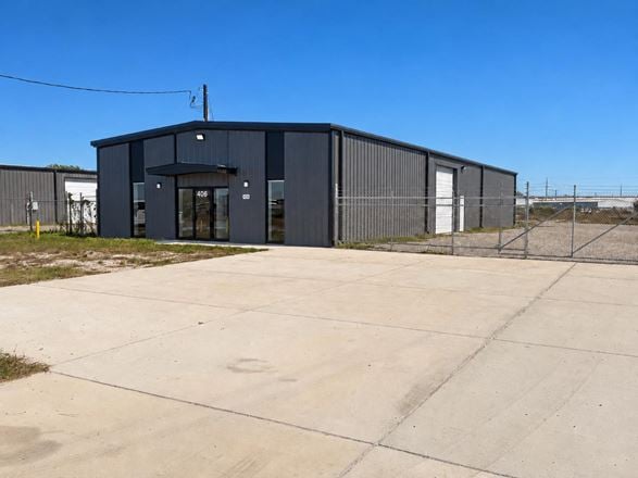 Preview of Industrial space for Rent at 406 Navigation Blvd