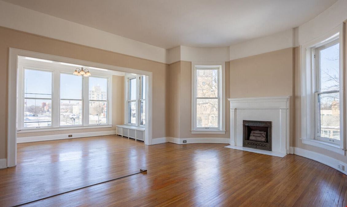 814 Center Avenue
