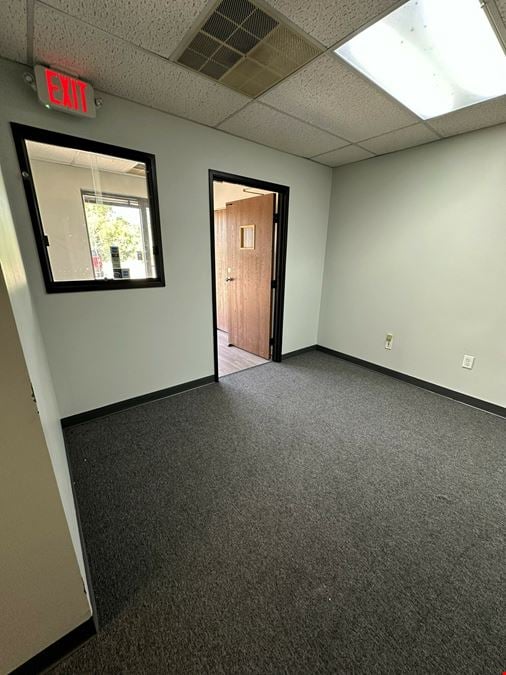 Industrial/Flex for Lease in Ann Arbor - Pittsfield Twp
