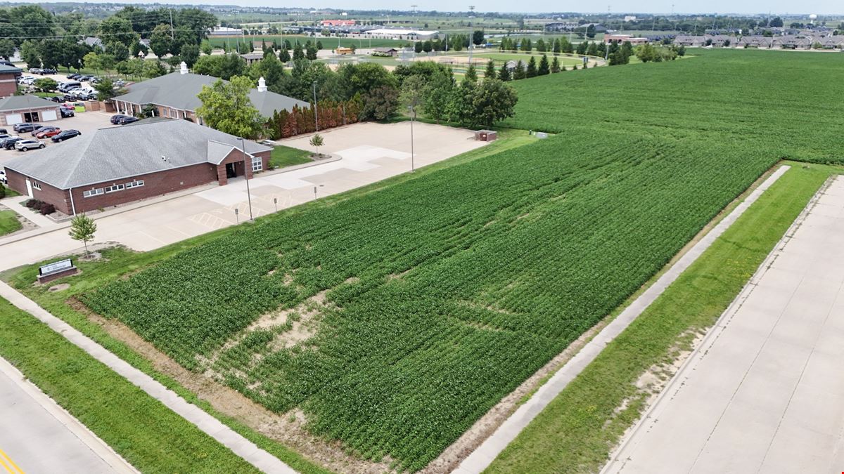 Land for Sale - Lot 4  on Halsted Drive and Jacobssen Drive
