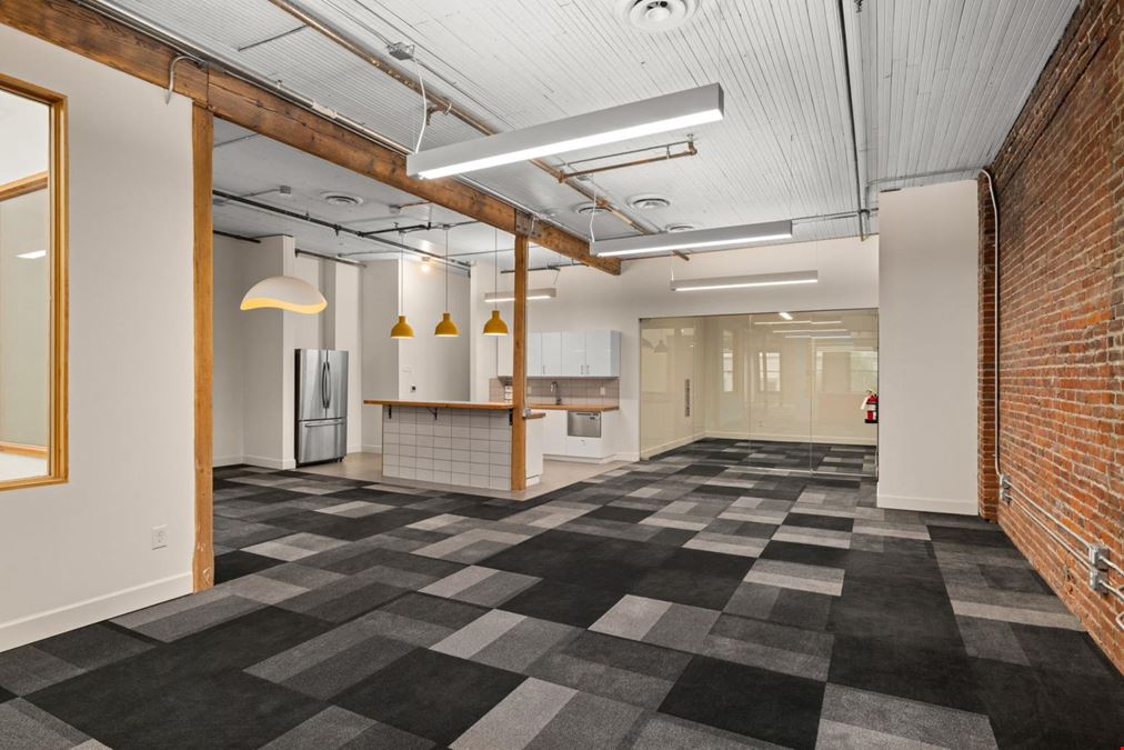 The Loft at 827 SW 2nd Ave