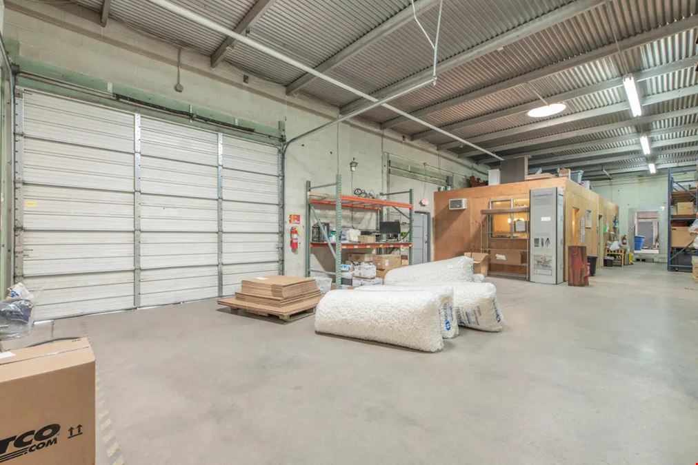 Warehouse with Class A Showroom