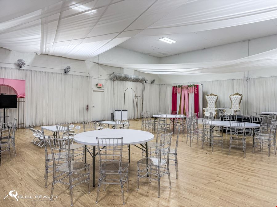 ±6,200 SF Event Space Opportunity | Fayetteville, GA
