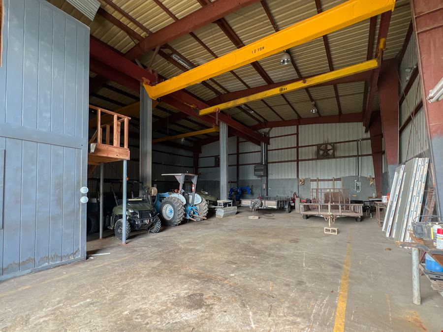 Crane-Serviced Warehouse Spaces with Frontage on Peters Rd