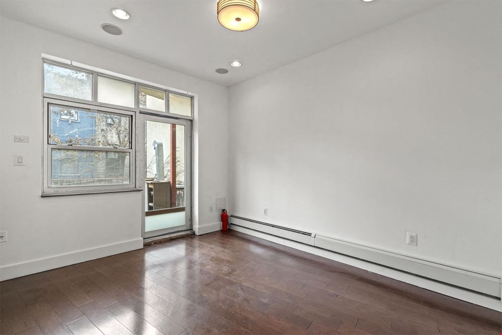 44-46 Decatur St
