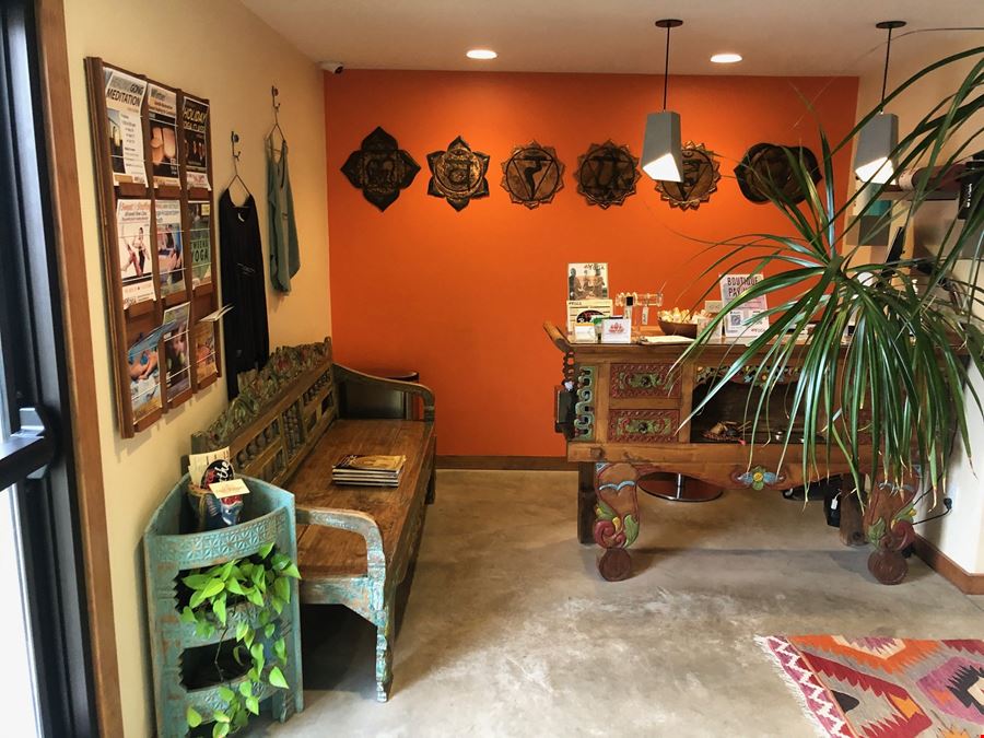 Retail Building Available in Downtown Black Mountain