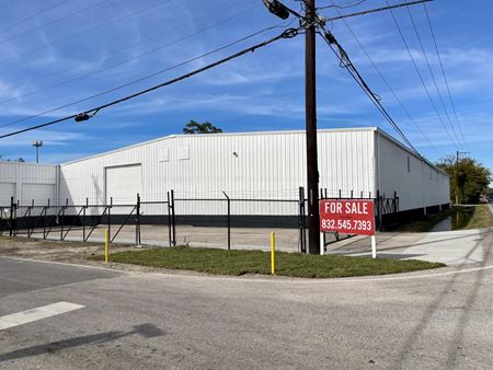 Preview of Industrial space for Sale at 14236 Gainesville Street