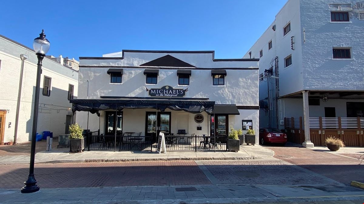 Cape Fear River Waterfront Commercial Space