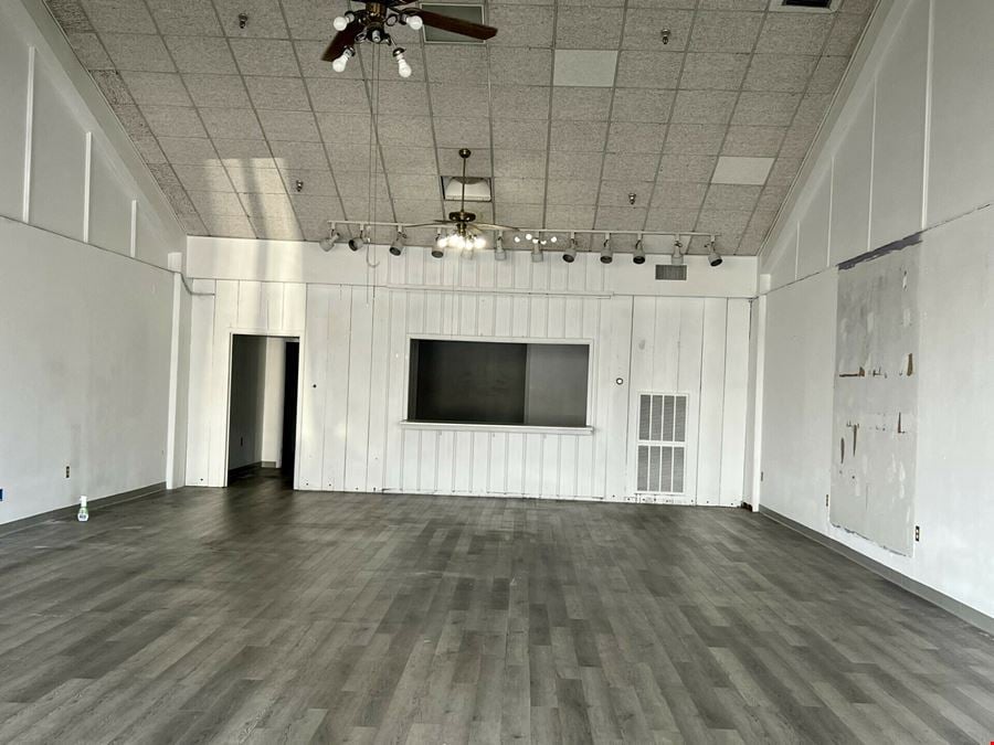 HOT SPRINGS, AR, Boardwalk Village RETAIL, OFFICE, MEDICAL, 3812 Central Avenue, Suite F, 1750 Square Feet
