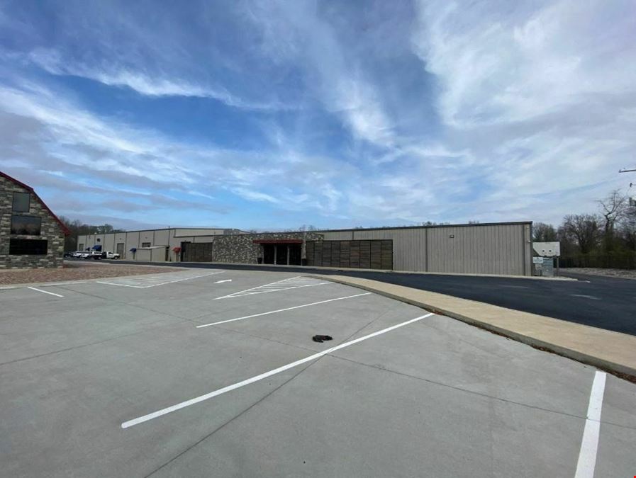 300 Trammel Rd