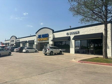 Preview of commercial space at 3300 S Watson Rd