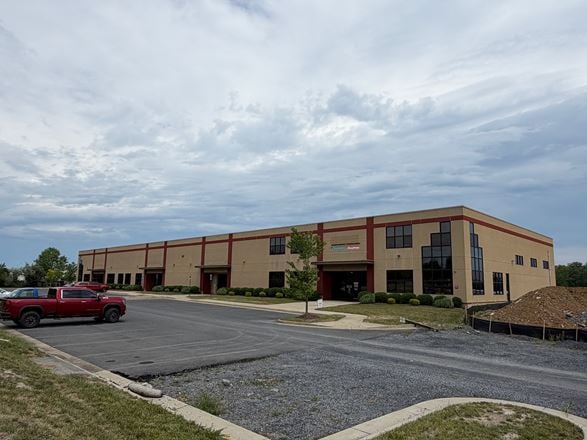 Preview of Industrial space for Rent at 131 Frogale Court