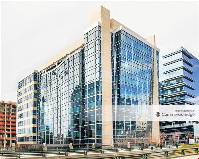 4 Waterway Square