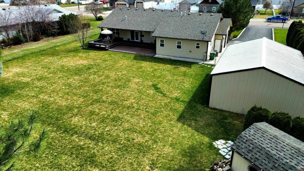 2082 NE 16th Ave