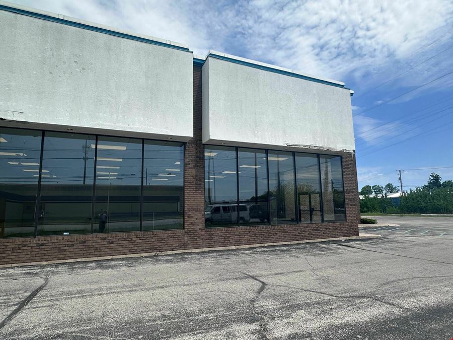 Showroom & Warehouse Space