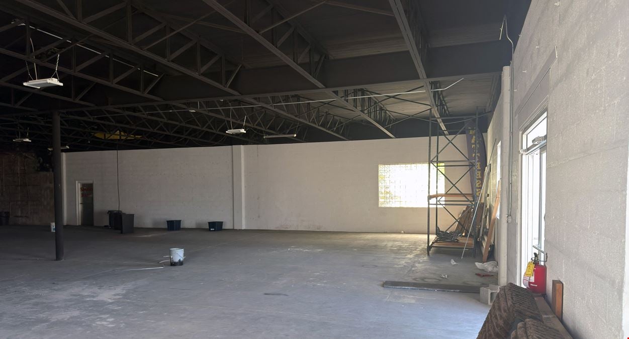 6,000 SF Industrial/Warehouse Space
