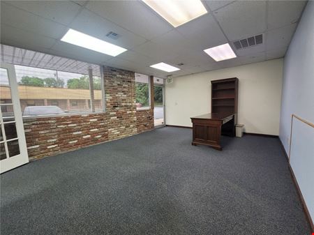 Preview of Commercial space for Rent at 1617 N College Ave