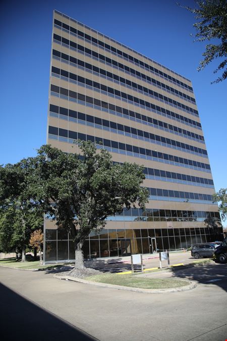 Westheimer & Beltway 8 - Office