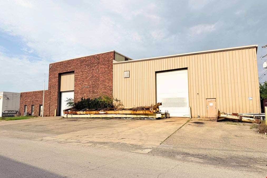 14,400 SF | Heavy Power | 25-Ton Overhead Crane | 30' Clearance