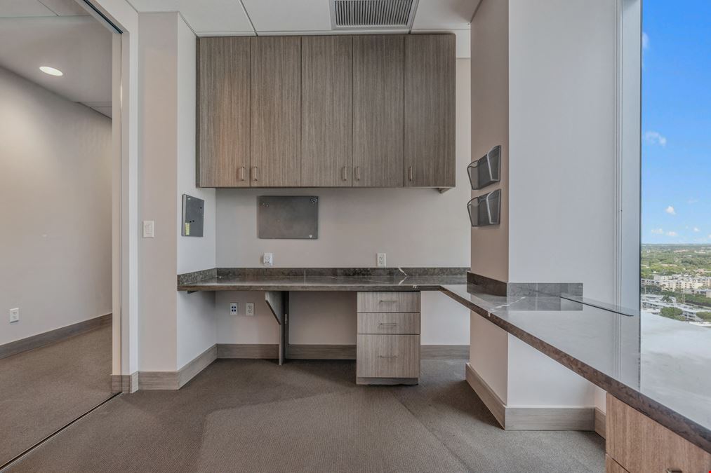 TOWN CENTER ONE - SUBLEASE