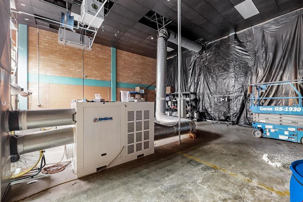 TWO SUITE WAREHOUSE WITH MEGA ELECTRICITY