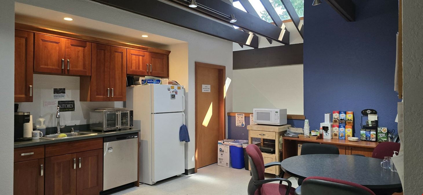 Rockwood Office Park | 1408 Building