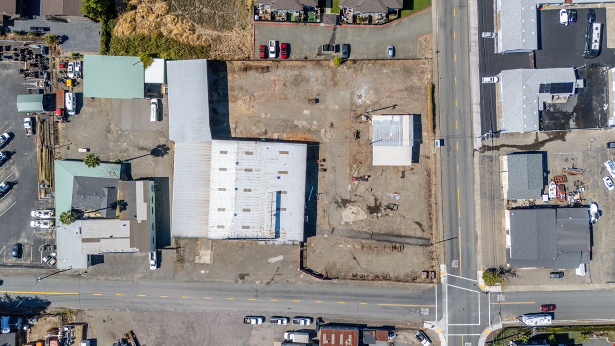 Large Industrial Property Near Highway