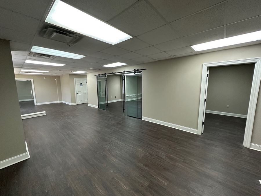 Class A Office / Warehouse / Showroom in Columbia County