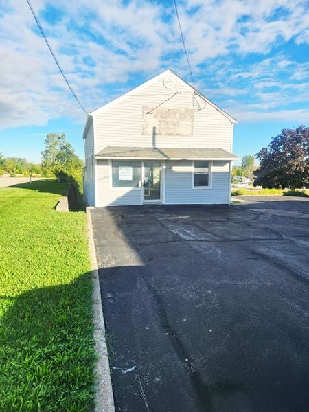 Preview of Retail space for Rent at 7617 Mentor Ave