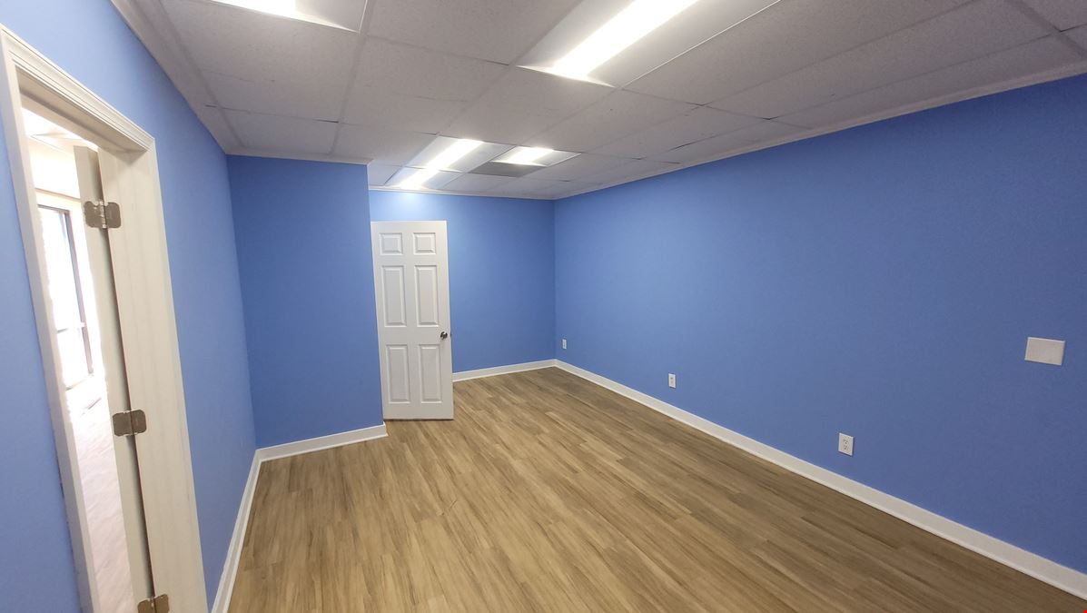 Prime Retail-Service Space Space for Church Use