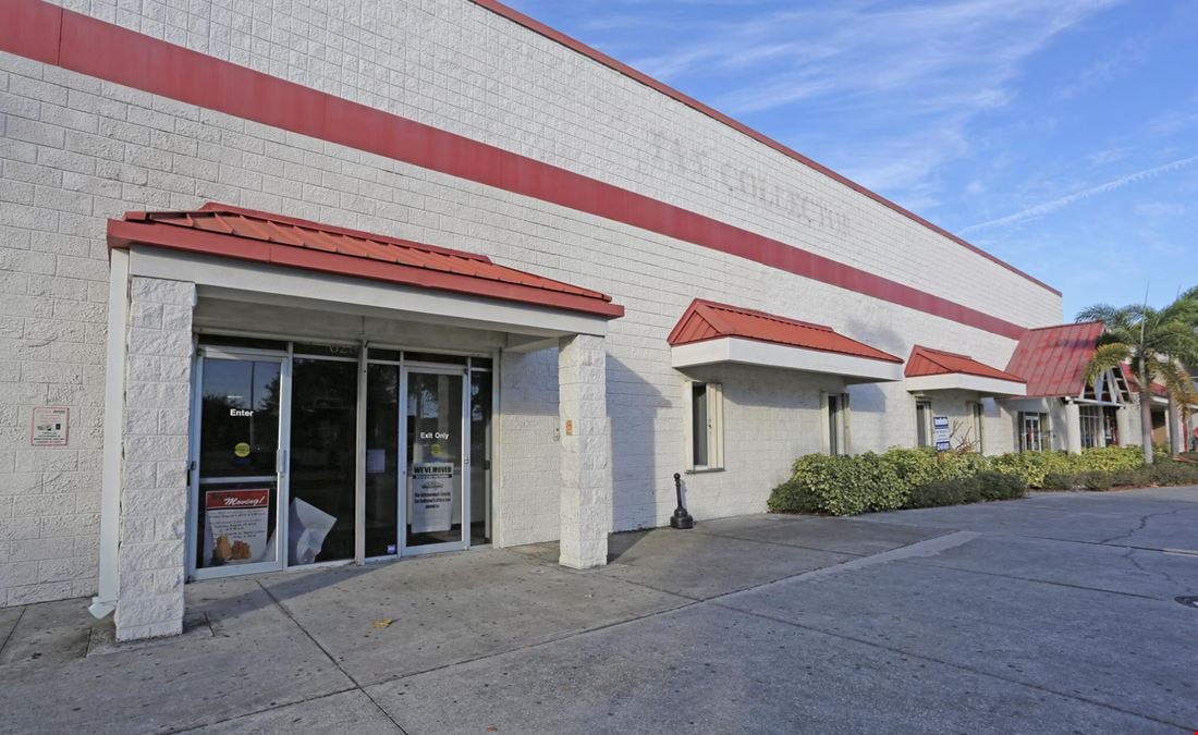 Waters Crossing Shopping Center