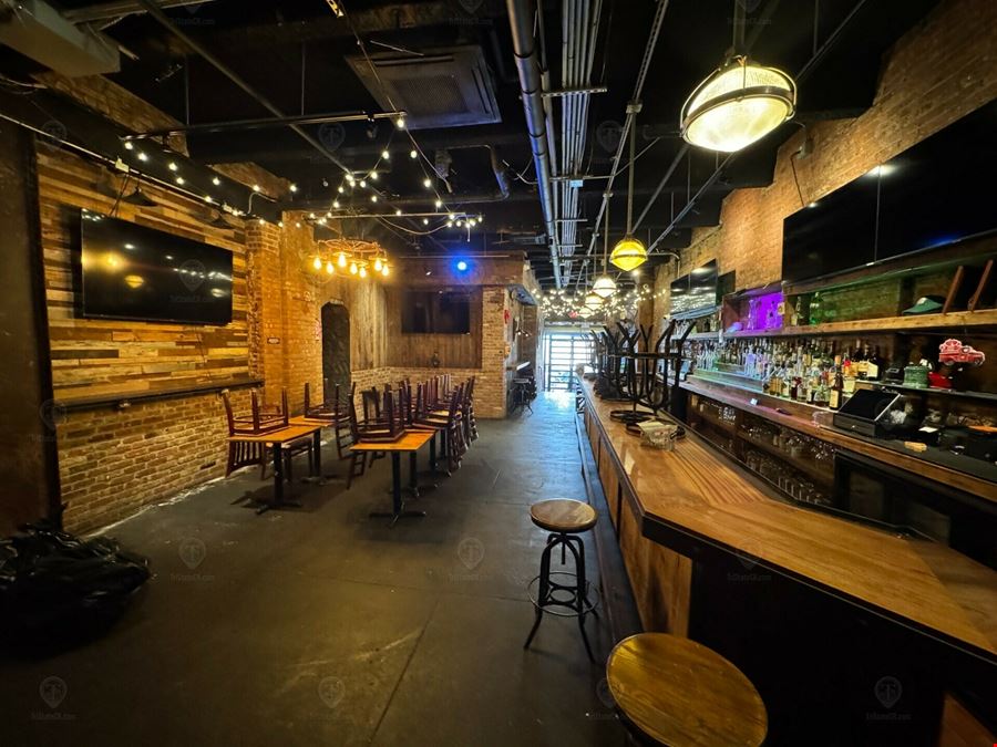 1,600 SF | 1612 Madison Street | Built-Out Bar/Restaurant for Lease