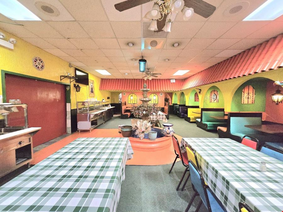 Monarca Restaurant