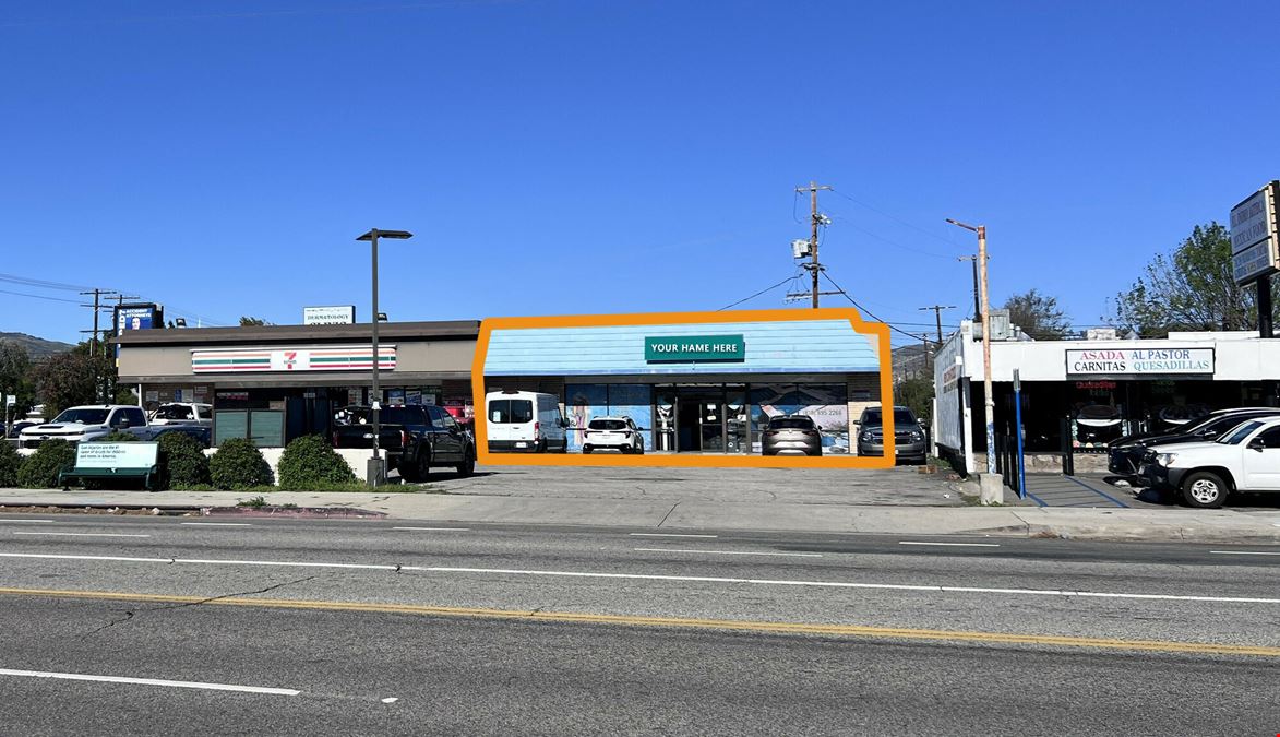7-ELEVEN ANCHORED STRIP CENTER