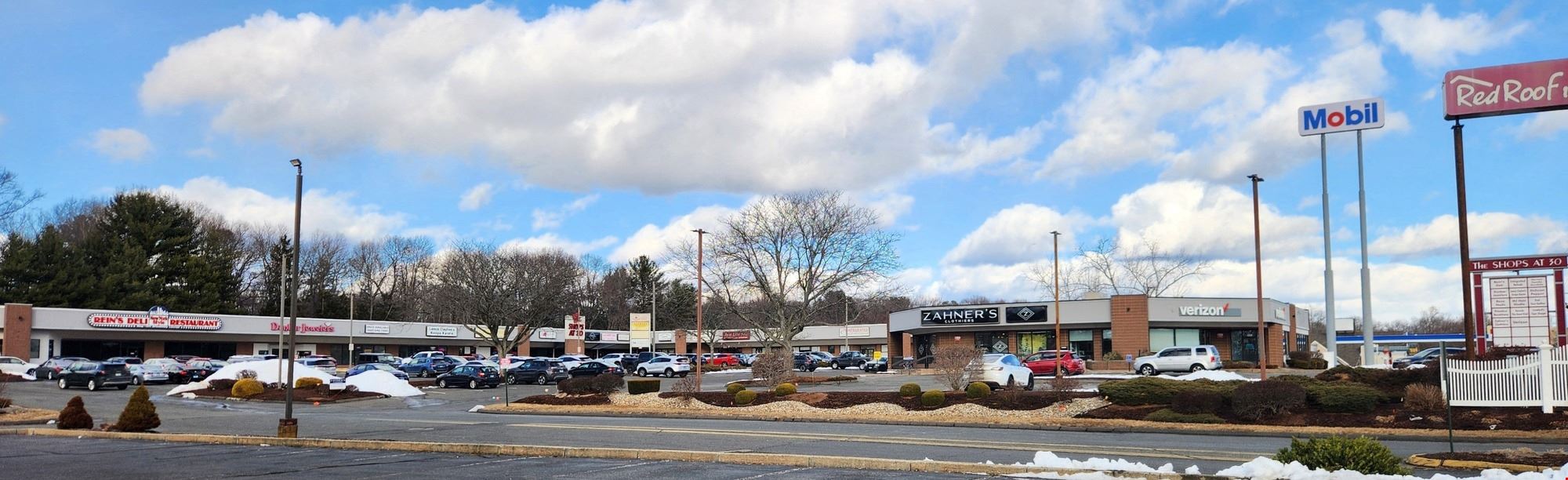 Shops at 30