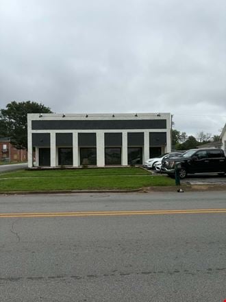 Preview of Retail space for Rent at 1002 4th Avenue SE