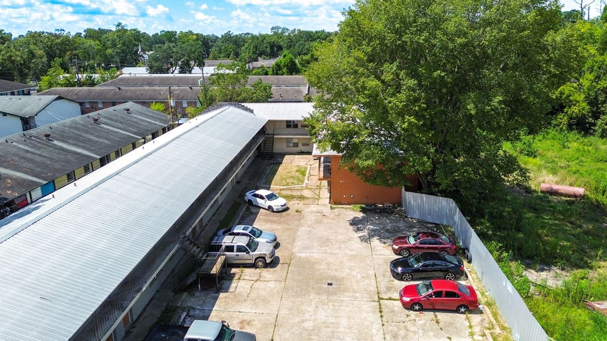Renovated 31-Unit Multifamily Complex with Potential for Income Growth