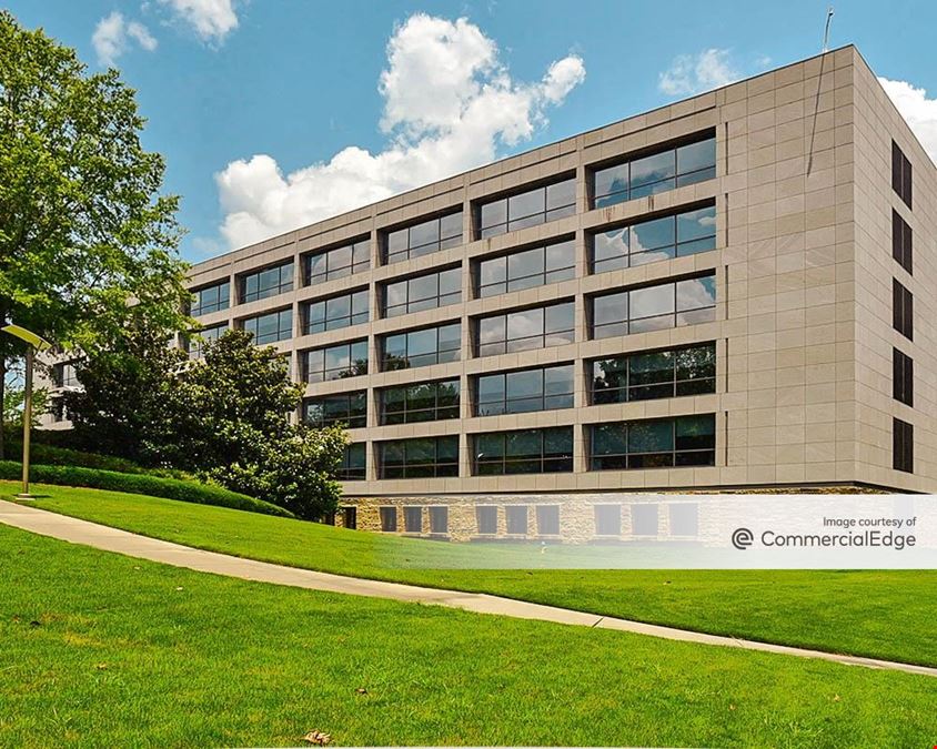 250 Riverchase Pkwy East