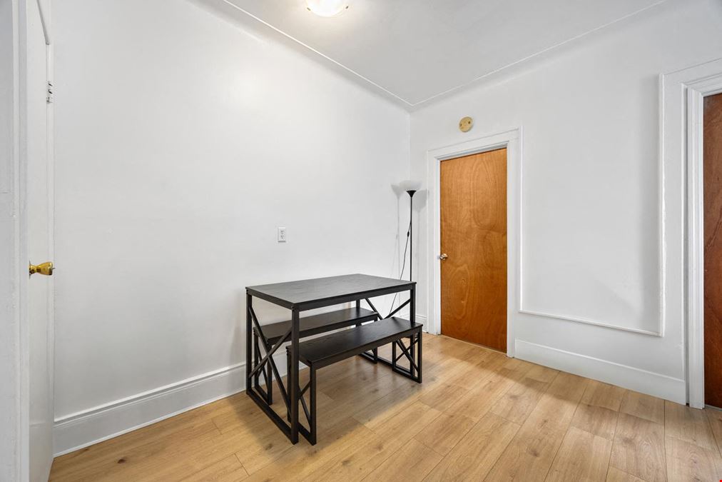 152-26/28 Northern Blvd