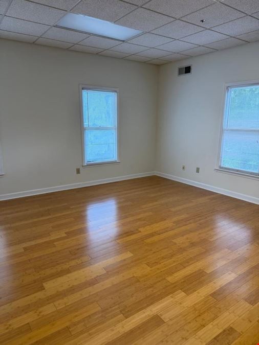 1060 Cambridge Square – Suite C Office