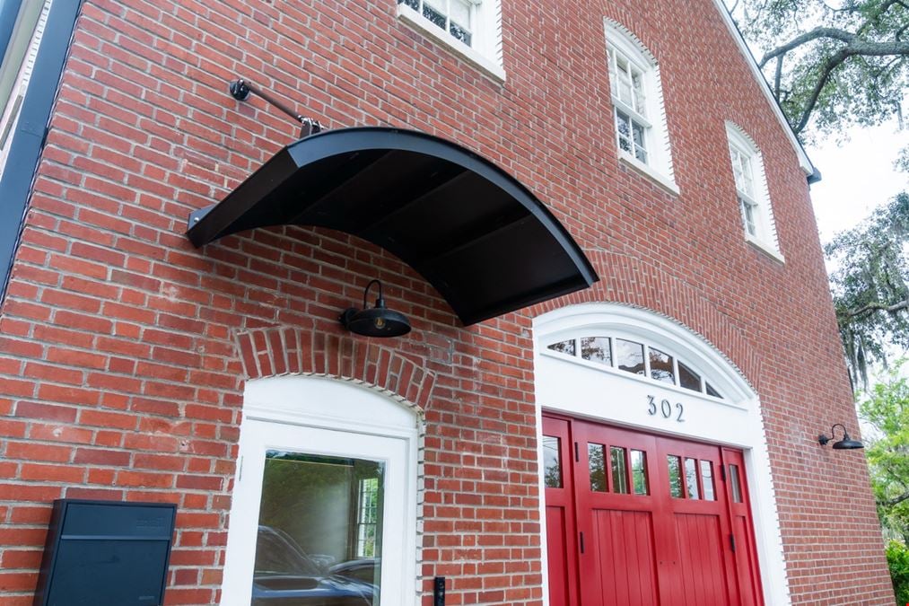 1st Floor of 302 Willard St