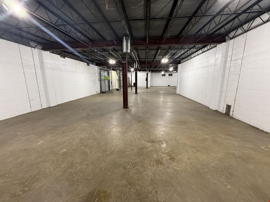 1343 Putnam Ave