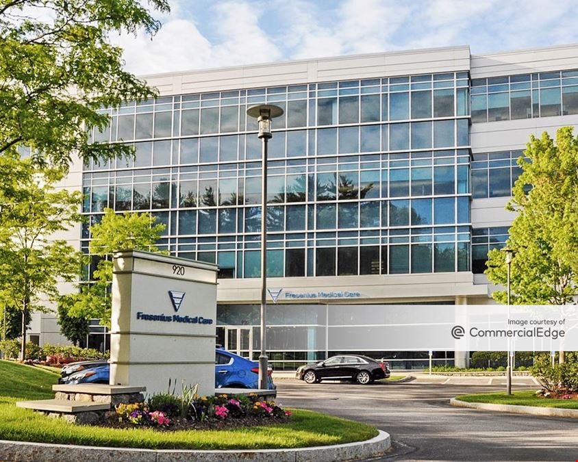 Reservoir Woods West Campus - 920-940 Winter Street