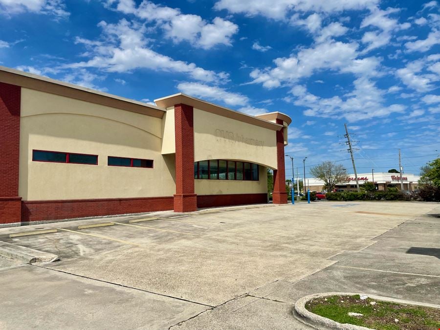 Former CVS Pharmacy For Sublease