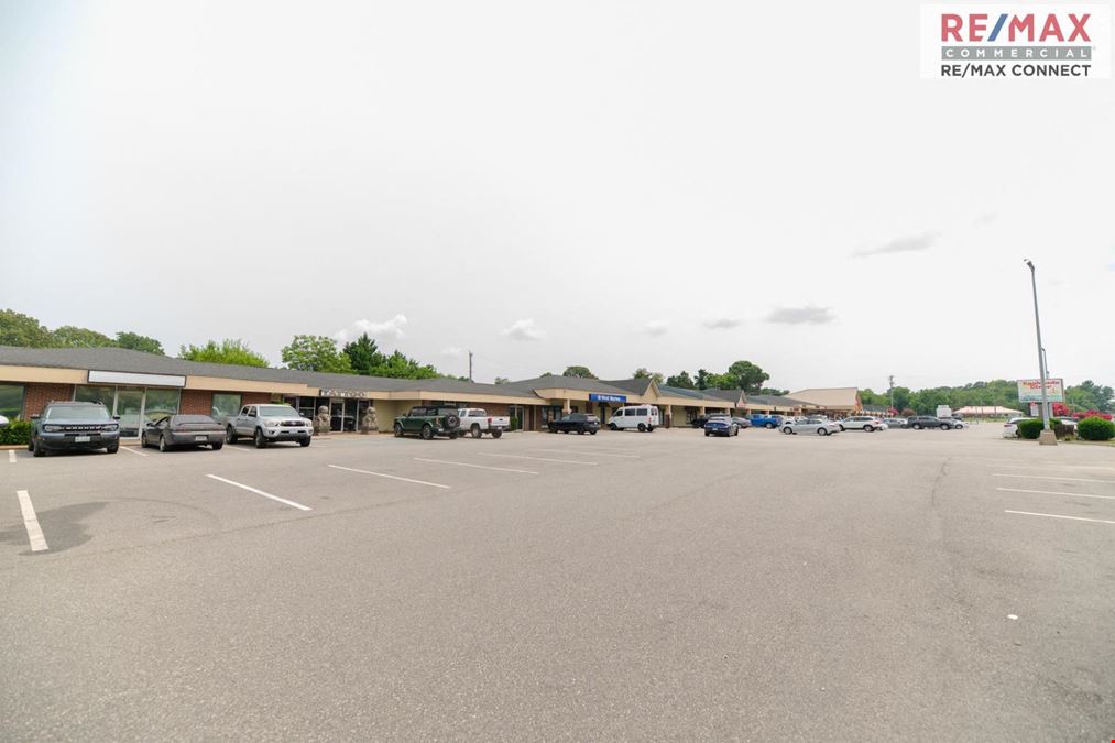 1747-1811 GWMH - The Point Shoppes