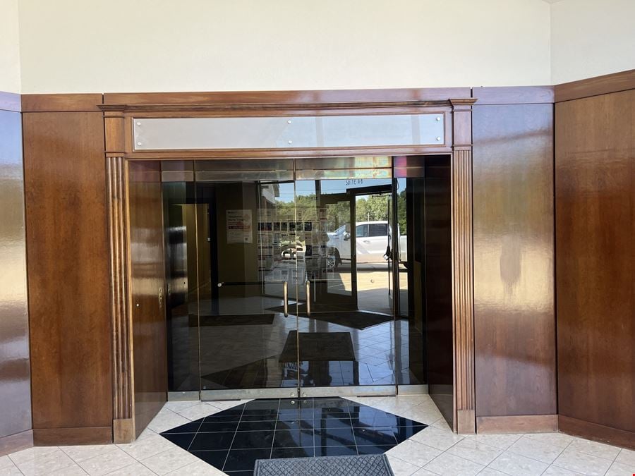 Decatur Main Street - Office Lease