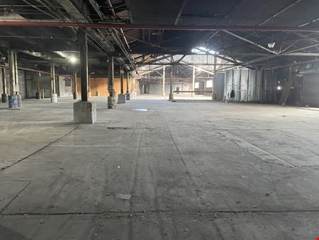 Preview of Industrial space for Rent at 1132 Oak Point Avenue