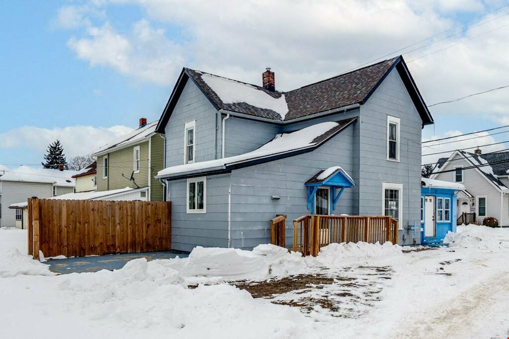 124 3rd St SW